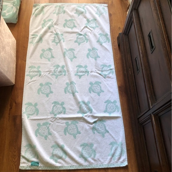 Casey Key sea turtle towel 100% cotton - Picture 3 of 6
